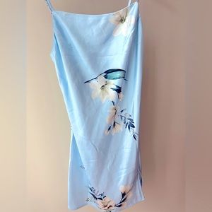 Hello Molly XS Satin Blue and White Floral Mini Dress
